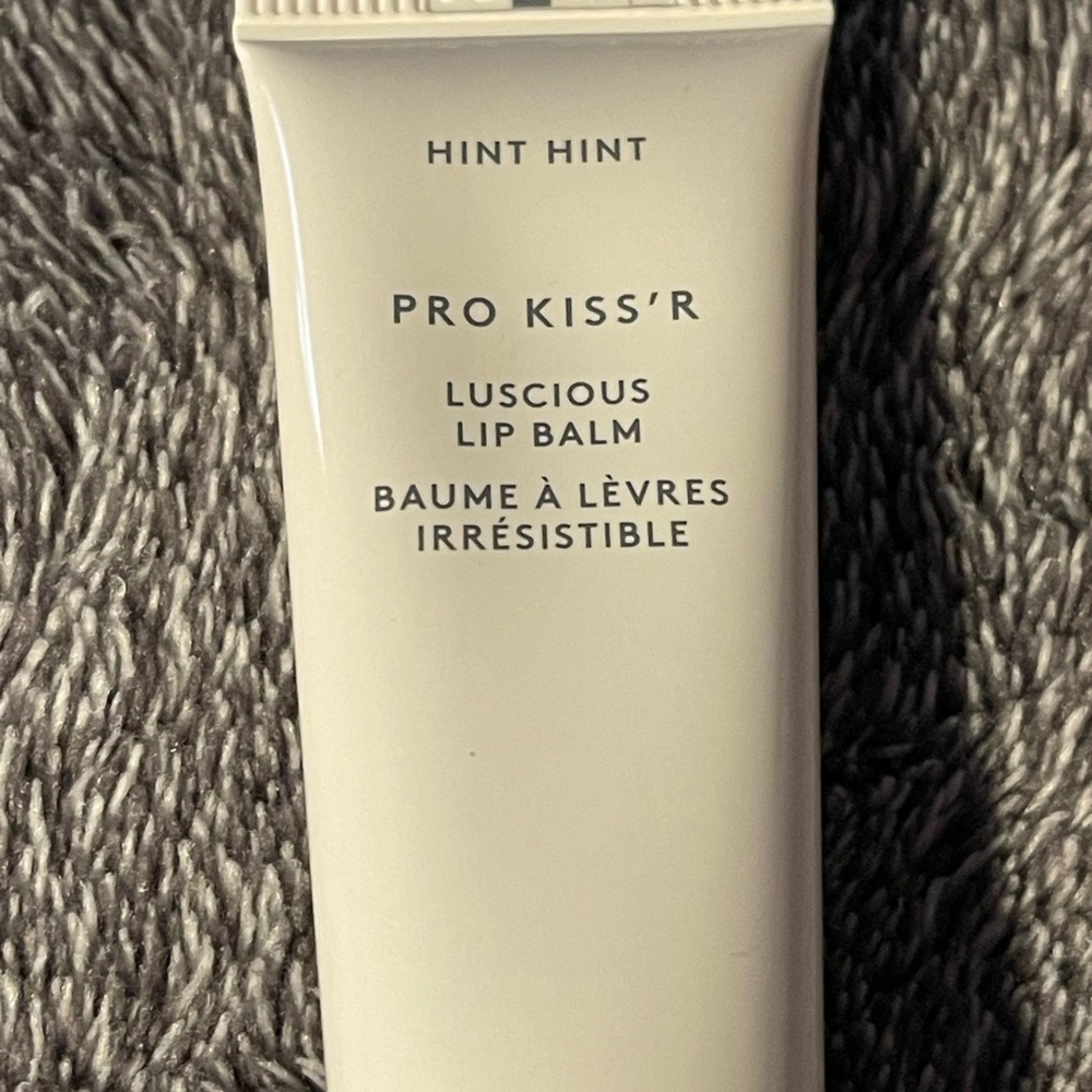 Fenty Hint Hint Pro Kiss’r Luscious Lip Balm - Picture 8 of 8